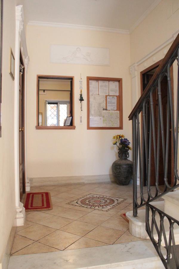 Ianus Guest House Rome Exterior photo